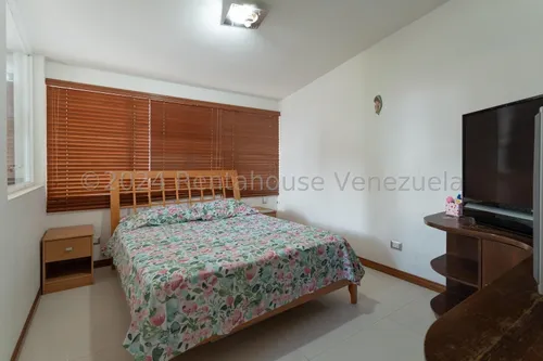 Bella Casa En La Boyera