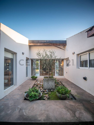 Casa En Venta, El Quimilar