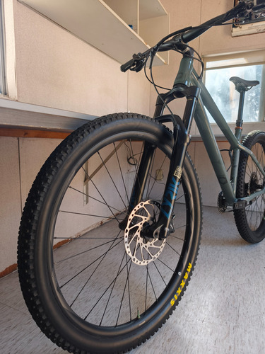Bicicleta Commencal Meta Ht 29 Verde 17 " (Usado)