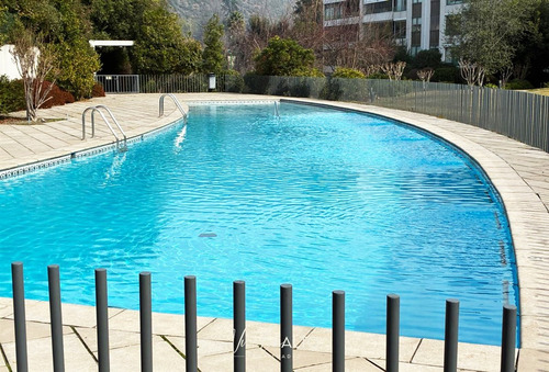 Amplio Departamento En Venta / Dúplex / 1er. Piso La Dehesa