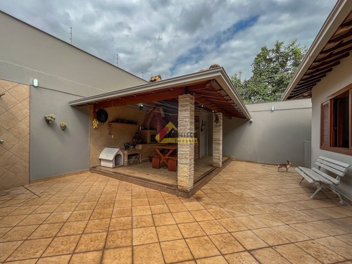 Imagem 11 de 29 de Casa À Venda, 4 Quartos, 2 Suítes, 2 Vagas, Liberdade - Divinópolis/mg - 46843