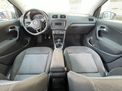 Imagen 9 de 10 de Volkswagen Polo 2018 1.6 Mt