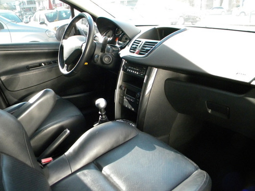 Imagen 6 de 15 de Peugeot 207gti2011