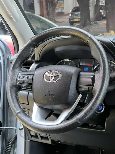 Toyota Fortuner 2.8l