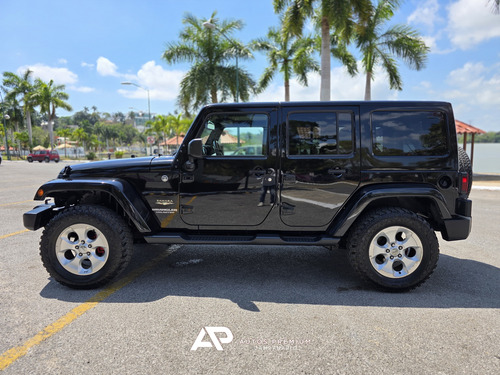 Jeep Wrangler 3.6 Unlimited Sahara 4x4 At