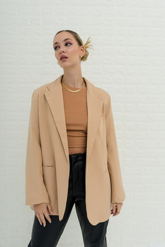 Imagen 5 de 5 de Blazer Tela Sastrera Manga Regulable Forrado Mística Urbana®