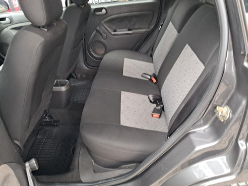 Ford Fiesta Hatch 1.6 Flex