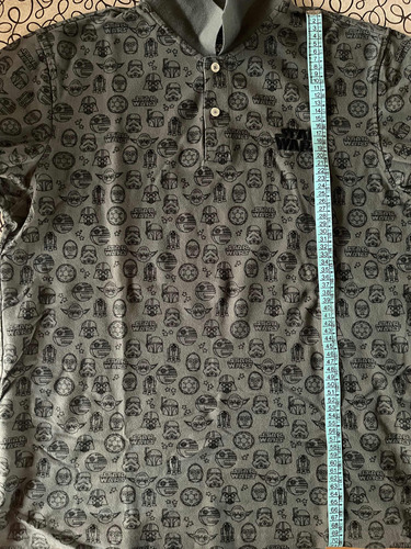 Vendo Chomba Uniqlo Original Traida Nyc Star Wars Talle L