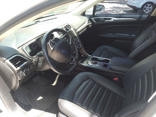 Imagen 9 de 10 de Ford Mondeo Se Ecoboost 2017