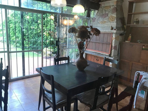 Venta Chalet 5 Amb En Stella Maris -- Gran Parque Trasero ... Oportunidad !!!