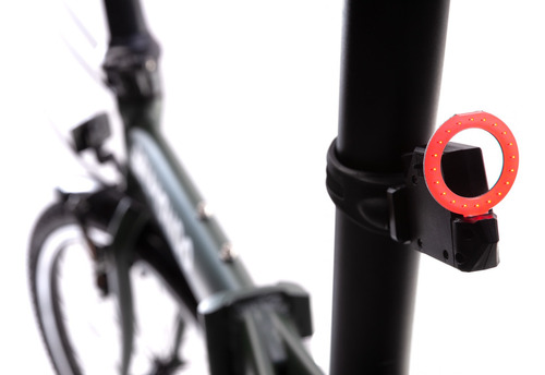 Imagen 3 de 6 de Luz Trasera Bicicleta Recargable Usb Belmondo Moon Chips