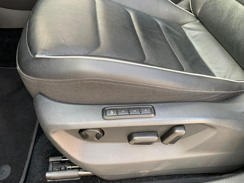 Volkswagen Tiguan Allspac Comf. 1.4 TSI Flex (7) lug. Blindado