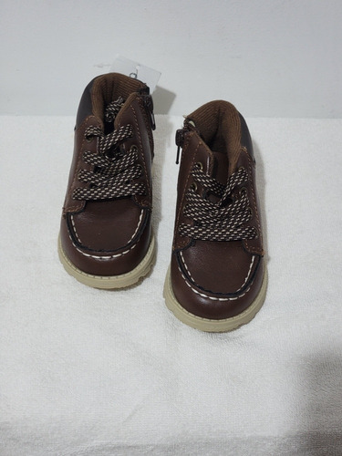 Imagen 8 de 10 de Zapatos De Niño Carters Oshkosh Nautica Tallas Pequeñas