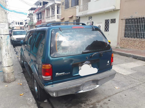 Ford Explorer Explorer Xlt
