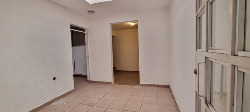 Edificio Comercial En Venta En La Colonia Gabriel Ramos Millán