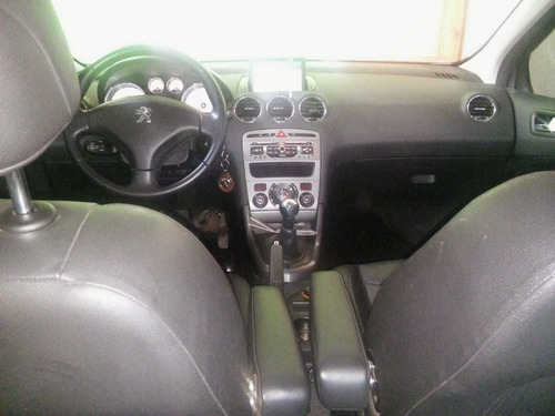 Peugeot 408 2.0 Allure Nav 143cv 2012