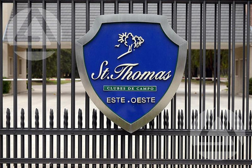 Imagen 2 de 20 de Saint Thomas Oeste - Canning