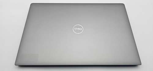 Dell Precision 5540 | I7 9na | 32gb | 256gb | 4gb Video Plateado (Reacondicionado)