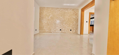 Casa En Venta En Pontezuela También