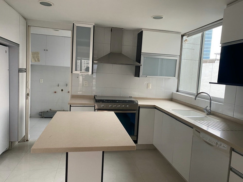 Imagen 24 de 25 de Departamento En Venta En Bosques De Las Lomas, 4 Recamaras