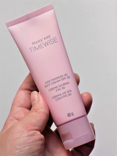 Hidratante Diurno 3d! Marykay Momento de aplicação Dia Tipo de pele Mista