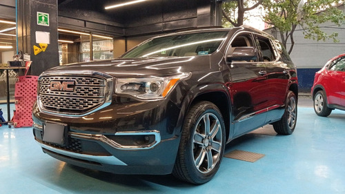 GMC Acadia 3.6 Denali V6 Piel 7 Pas. Awd At