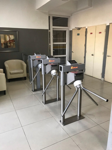 Imagen 20 de 27 de Departamento Cercano A Estación De Metro Las Rejas