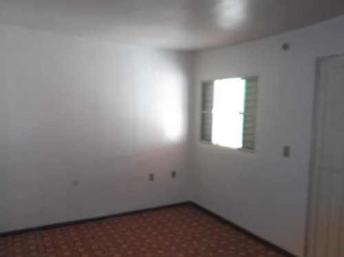 Imagem 12 de 19 de Casa Para Venda, 2 Dormitórios, Medianeira - Porto Alegre - 1188