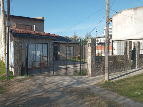 Imagen 3 de 23 de Venta Berisso Casa 3 Dormis, Pque, Patio, Cochera