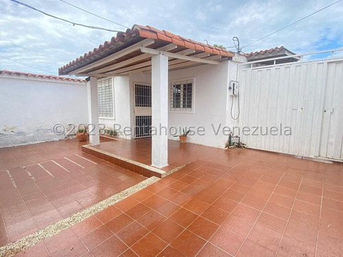 Casa En Venta En Valle Hondo, Cabudare, Estado Lara. Macc