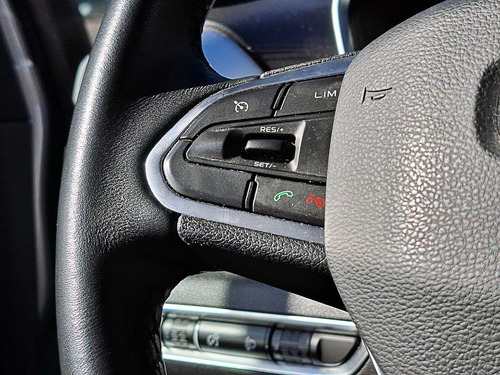 Geely Coolray Sport