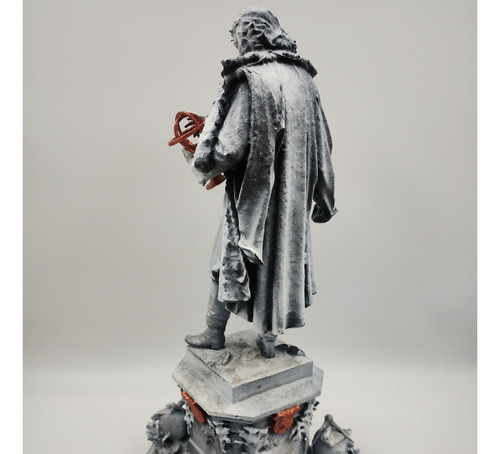 Escultura De Nicolau Copérnico