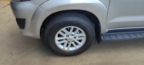 Toyota Fortuner 2.7l 4x2