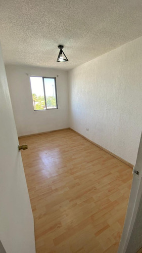 Departamento Comodo En Tranquilo Condominio