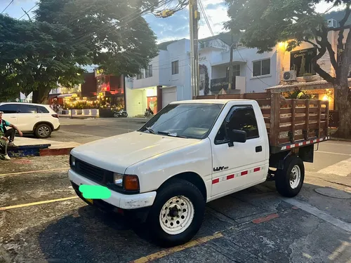 Chevrolet LUV 2.3 Std Tfr