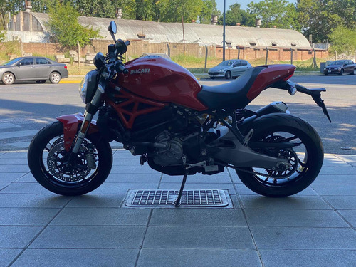 Imagen 5 de 17 de Ducati Monster 821 2019, No Mt 09, No Ktm 790.