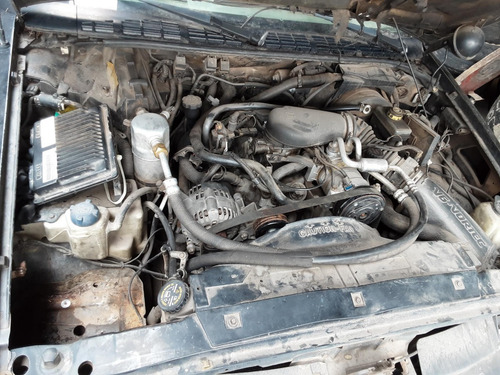 Imagem 6 de 6 de Sucata Blazer 4.3 V6 Venda De Peças Motor Cambio Painel