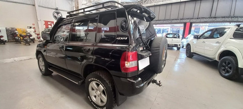 Imagem 3 de 12 de Mitsubishi Pajero Tr4 2.0 4x4 16v 131cv 2005