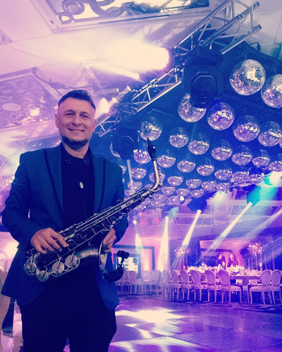 Show De Saxo / Saxofonista Para Eventos