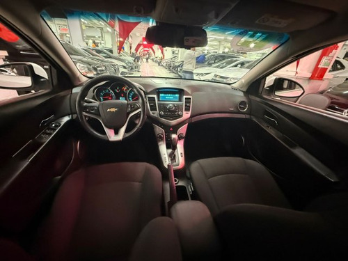 Chevrolet Cruze Cruze 1.8 LT 16V FLEX 4P AUTOMÁTICO