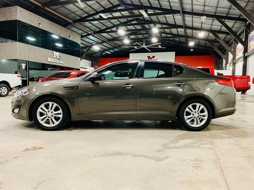 Imagen 4 de 13 de Kia Optima Modelo 2012