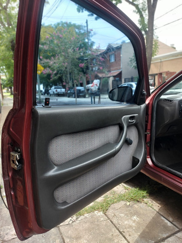 Volkswagen Gol 1.6 Gli