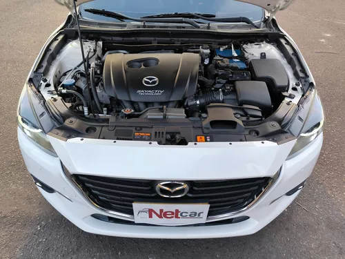 Mazda 3 2.0 Touring