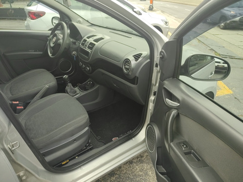 Fiat Palio 1.4 Attractive Flex 5p