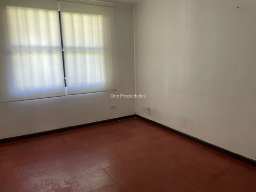 Local Comercial En Arriendo En Lo Barnechea. Excelente