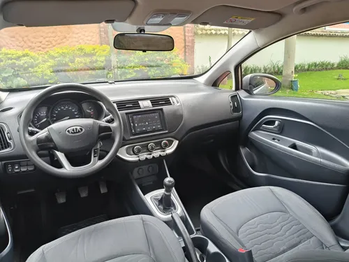 Kia Rio Ub Ex 1.2cc Mt 2017