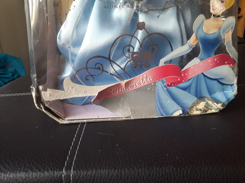 Princesa De Porcelana Cenicienta Disney Princess (Usado)
