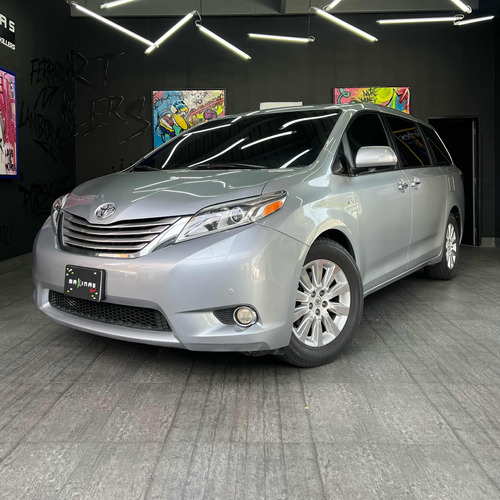 Toyota Sienna Limited Awd