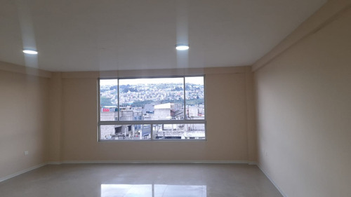 Vendo O Arriendo  Amplia Y Luminosa Oficina De 50 Mt2