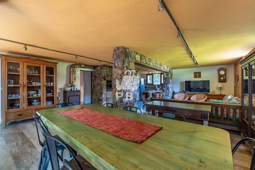 Casa 5 Dormitorios En Solana, Punta Ballena - Ref : Pbi1981